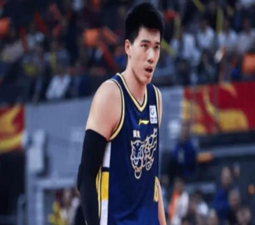 直接起飞,广东第一大前锋爆发,杜锋信心爆棚要争冠,胡明轩拉胯