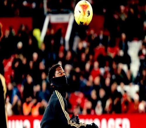 弗莱彻谈阵型弗莱彻:梅努参加了部分训练,将对他进行评估