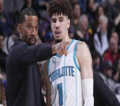 黄蜂主帅:三球今晚爆发力十足更难得的是他甘愿替补的心态