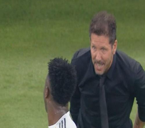 阿斯:皇马对西蒙尼不满,认为其行为超出了体育道德规范