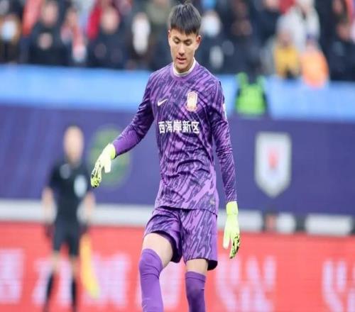 前途无量!国足21岁天才闪耀亚洲杯,身价2千万,豪门排队抢他