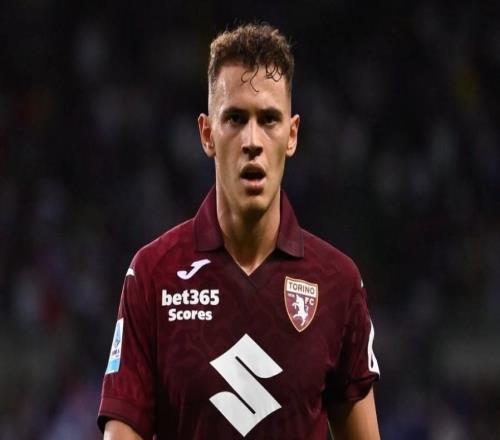 斯基拉:卡利亚里询问了国米外租中场阿斯拉尼的转会可能