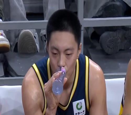 广东10878辽篮！球员评分：3人满分，3人良好，1人不合格