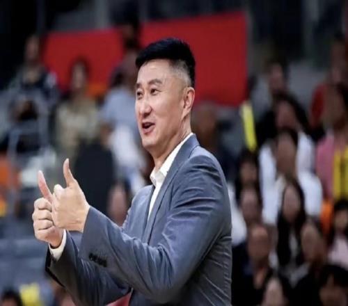 杜锋:沈阳很冷但球迷非常热情防守端我们自始至终保持着专注