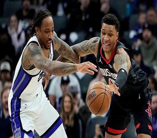 3D锋线火箭锋线新星看起来既不能投三分也没有很好的防守能力