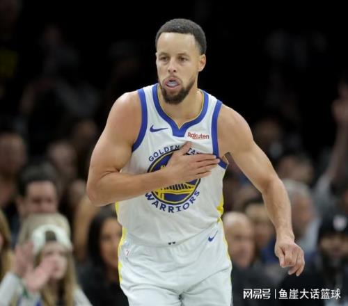 勇士完败！库里31+5创纪录，快船旧将爆发立功，巴特勒30+7也无奈