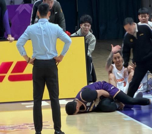 1夜2人重傷！大鳥賴俊豪傷情更新，北控躲過一劫，天津遭晴天霹靂