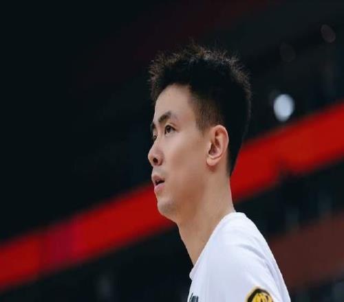 状态火热!男篮国手三分球40投34中火线复出,或助杨鸣一臂之力