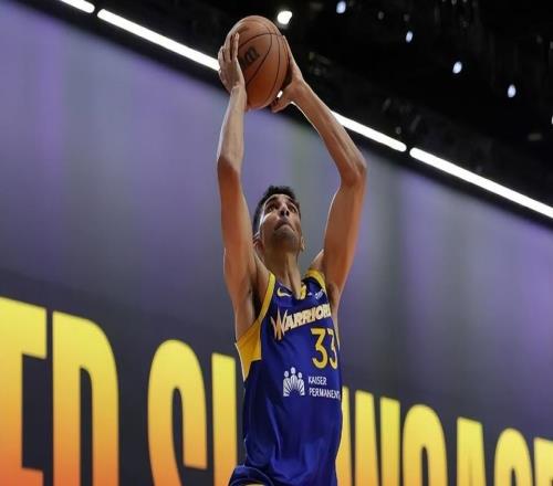 發(fā)展聯(lián)盟賽場表現(xiàn)平淡，勇士雙向合同鋒線能否守住這份合同呢