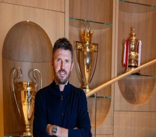 官方：卡里克出任曼联主教练