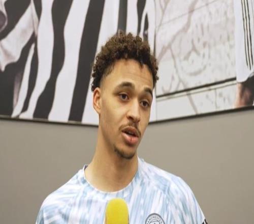 阿莱恩:我很喜欢与胡桑诺夫搭档没有预料到今天会首发