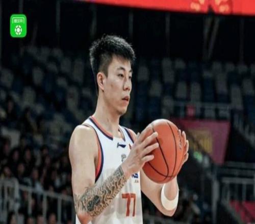 上海11373大胜广东，张镇麟22分，怀特塞德12+18，萨姆纳23分