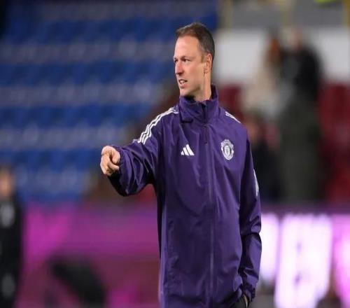 基恩：埃文斯凭什么能来曼联做助理教练，他做过什么