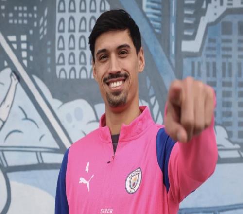 赖因德斯：我青训时曾在超市工作我们对追上阿森纳有信心