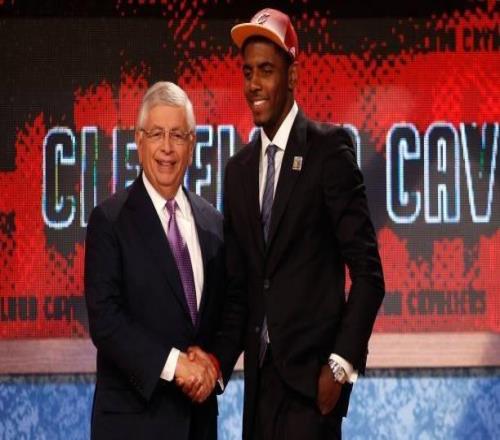 NBA2011届多名球星都曾遭遇膝盖大伤：欧文、克莱、巴特勒在列