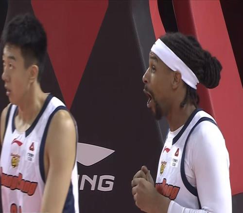 截胡广东队CBA冠军外援加盟新晋豪门,曾是杜锋的三号位答案!