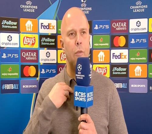 斯洛特：不知道卡拉格有没有看比赛，可以告诉他我们踢得不错