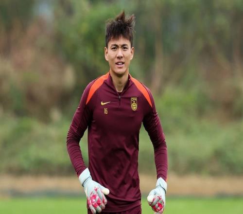 2000万!中国U23最贵球员浮现,决赛前迎利好,三家中超球队争夺