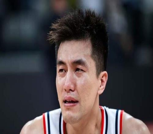 央视不播!今晚735,郭艾伦时隔36天复出单挑得分王有好戏看了