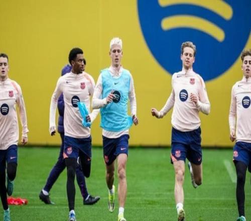 世体:费兰今日单独进行恢复训练,能否出战周末联赛存疑