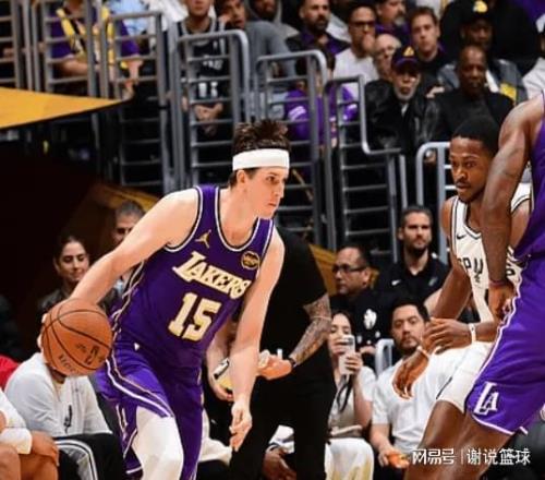 湖人官方更新伤病报告:里夫斯有望在客场复出,次轮新秀成老大难