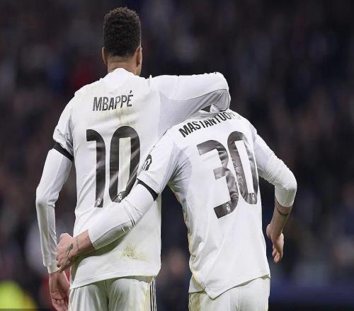 今晚打响!西甲焦点大戏:皇马战黄潜银河战舰赢球就登顶