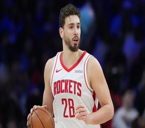 申京现在的打法纯副作用!频繁三分要球毫无意义,防守还没态度!