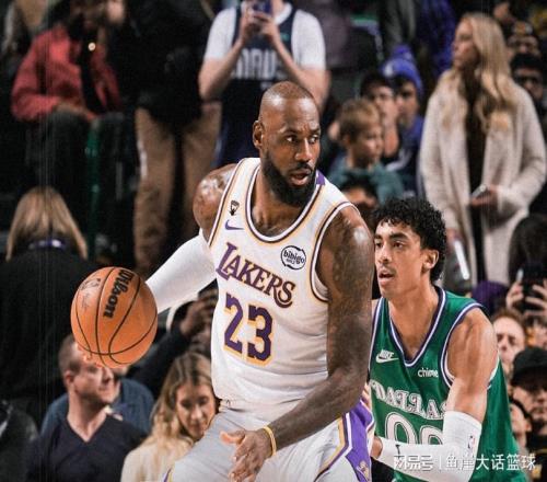 逆转！东契奇33分15罚，艾顿16中4状元低效，詹姆斯17+8完成救赎