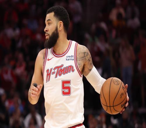 拒绝交易火箭队无缘19+3+8巨星!范弗里特亲口承认,无补强可能