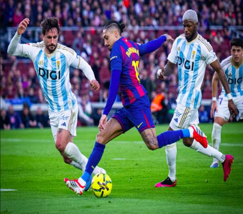 30!18岁天才凌空侧钩技惊四座11.2亿卫冕冠军14战13胜重返榜首