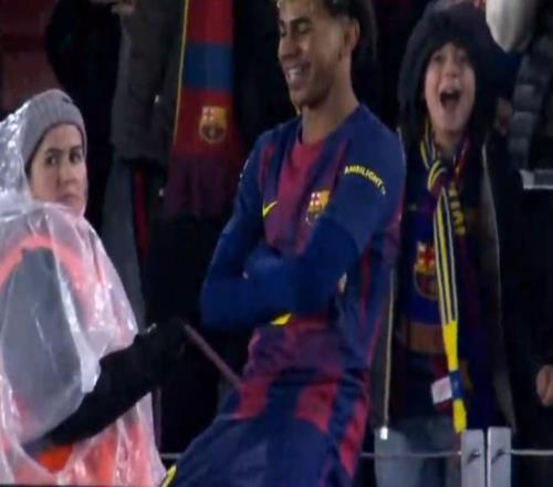 超级世界波!亚马尔凌空侧钩破门,2026西甲首球,弗里克狂喜