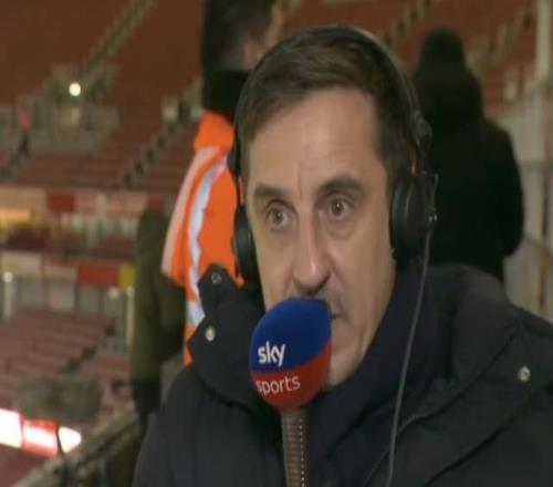 内维尔:对利物浦来说这并不是个过渡赛季不希望弗兰克下课