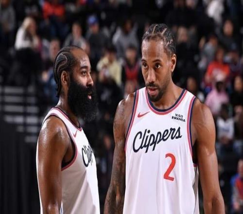 一夜3大消息!字母哥申请交易,火箭遭重创,快船创历史新纪录