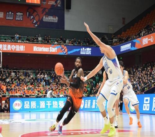 高诗岩、鲍威尔、刘毅因伤缺席,客战广厦,高速男篮胜算几何