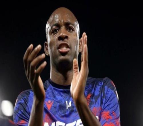 天空:米兰有意引进马特塔,水晶宫目前正在考虑米兰的报价