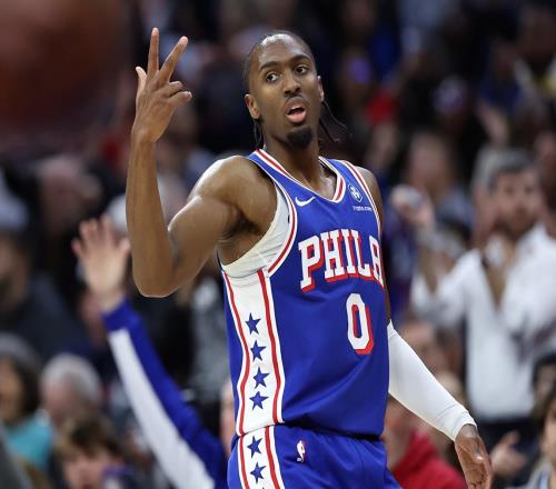 弗拉格轰49+10仍无缘今日最佳!对不起,你碰到不讲理的马克西了