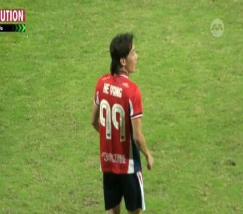 第87分钟替补登场,35岁杨贺完成后港联首秀