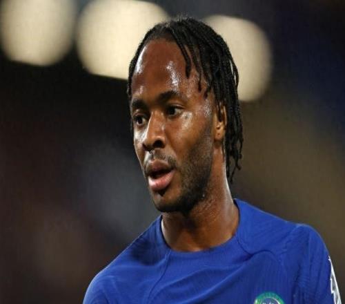 自由身+即战力！斯特林成转会市场抢手货，多支欧冠球队争相邀约