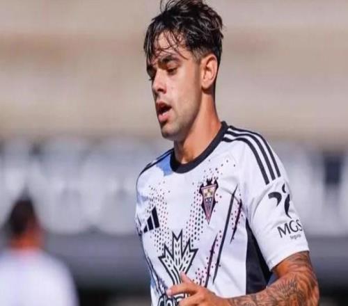 阿尔瓦塞特前锋:拉菲尼亚令人钦佩,他用表现让质疑者闭嘴