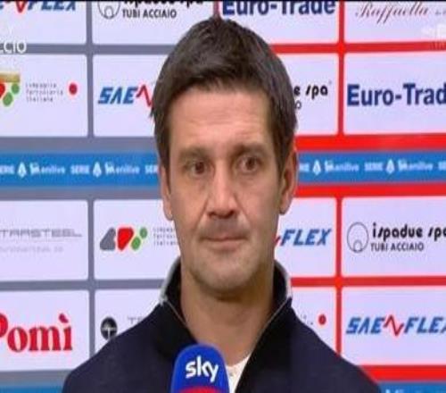 齐沃:相比引援我期待的是恢复体能,赶紧关闭转会窗口吧