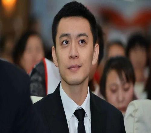 三连冠主帅转身离开,杨鸣辞职那一刻,辽篮的时代真的结束了吗