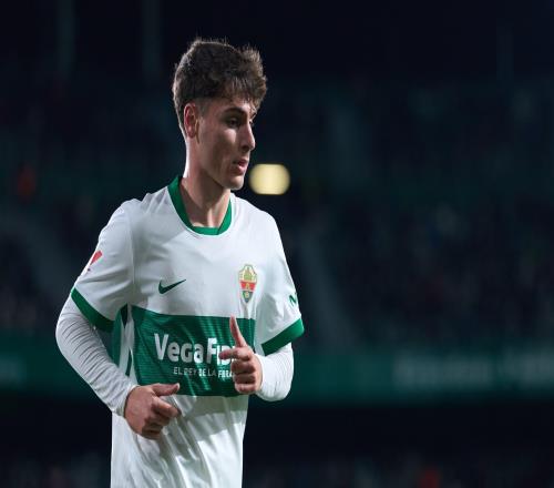 塞尔电台:马竞1600万欧签下罗德里戈门多萨,签约至2031年