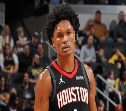 火箭4将急需恶补！小贾无控球，阿门谢泼德投篮不稳，伊森无球商