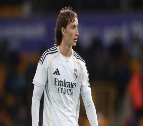 阿斯：皇马和阿韦洛亚都希望帮助霍安马丁内斯提升水平