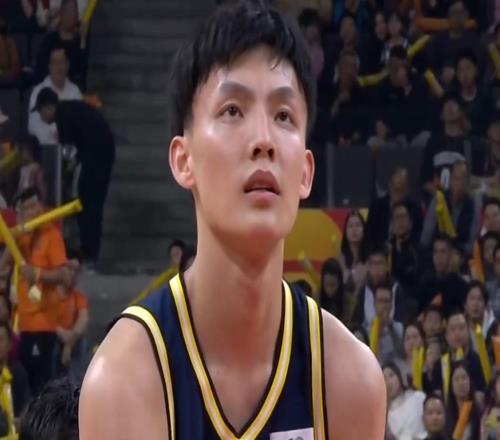 广东3消息！徐杰确定无缘国家队，杜锋回应下课，确定补强内线