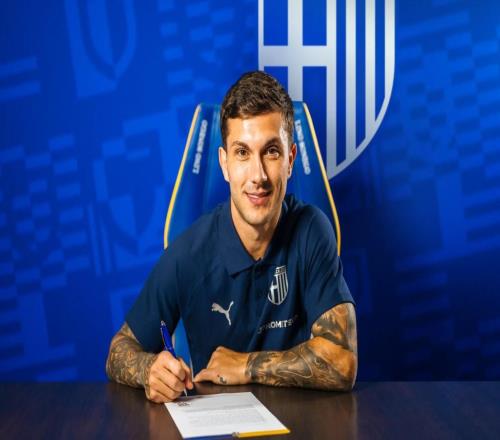 官方:帕尔马租借签下奥林匹亚科斯前锋埃斯佩托