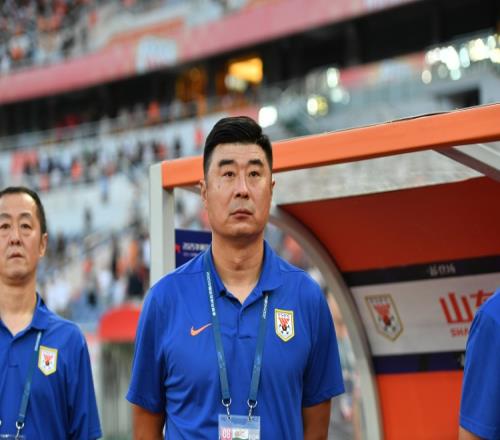 鲁媒报道泰山队在广州进行冬训人员超过30人一线队名单即将确定_中超直播