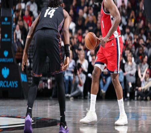 哈登加兰互换引爆联盟！双发动机还是战术灾难