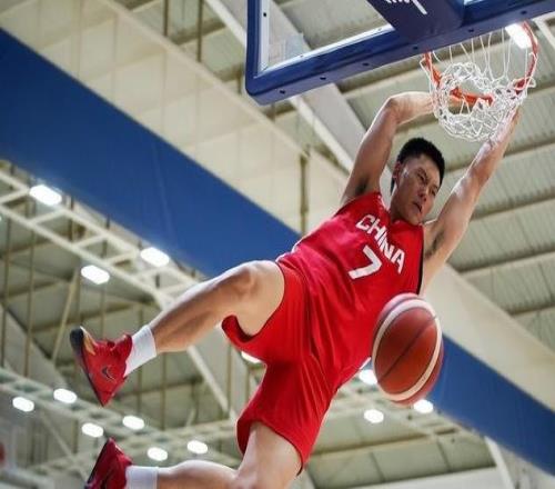 国家队征程“屡战屡败”！上海24岁锋线这一次能冲击最终12人吗