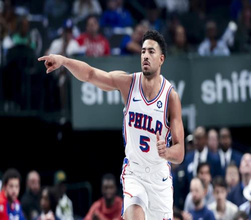 19分惨败！勇士不敌76人，输球谁担责字母哥能联手库里吗